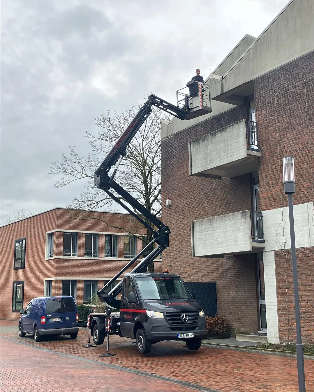 LKW Arbeitsbühne, GTRB 200, weitere Ansicht 1