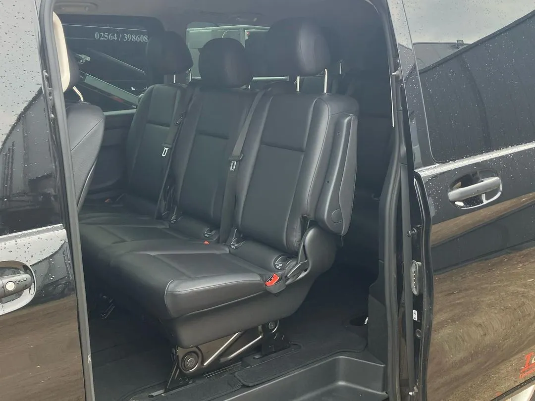 Transporter 8-Sitzer, Mercedes Vito Tourer, L2, Vollverglast, weitere Ansicht 3